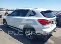 2017 BMW X1 фото