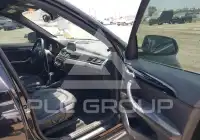 2017 BMW X1 фото