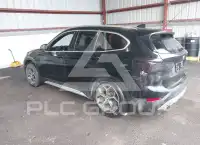 2017 BMW X1 фото