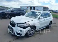 2017 BMW X1 фото