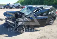 2017 BMW X1 photo