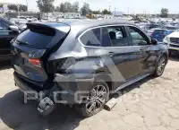 2017 BMW X1 фото