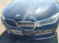 2017 BMW 750 фото