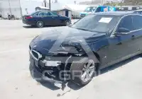 2017 BMW 330 фото