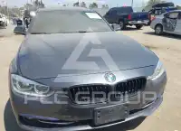 2017 BMW 330 фото