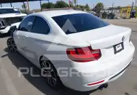 2017 BMW 230 photo