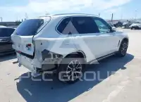 2017 BMW X5 фото