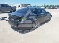 2017 BMW 530 фото