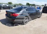 2017 BMW 530 photo