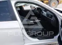 2017 BMW 320 photo