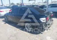 2017 BMW 320 фото