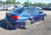 2017 BMW 320 photo