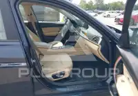 2017 BMW 320 фото