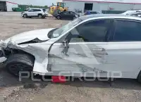 2017 BMW 320 фото