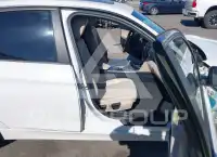 2017 BMW 320 фото