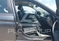 2017 BMW 320 photo