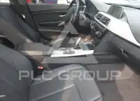 2017 BMW 320 photo