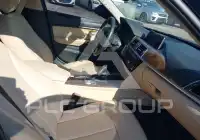 2017 BMW 320 photo