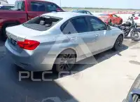 2017 BMW 320 фото