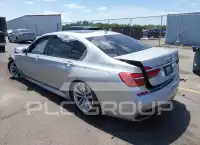 2017 BMW 740 photo