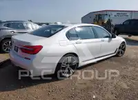 2017 BMW 740 фото
