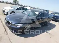 2017 BMW 740 photo