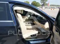 2017 BMW 740 photo