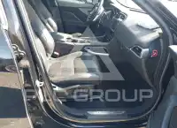 2017 Jaguar F-PACE photo