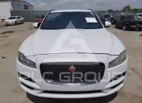 2017 Jaguar F-PACE фото