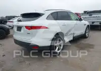 2017 Jaguar F-PACE photo