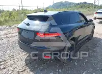 2017 Jaguar F-PACE photo