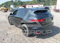 2017 Jaguar F-PACE photo