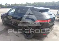 2017 Jaguar F-PACE photo