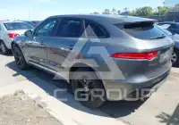2017 Jaguar F-PACE фото
