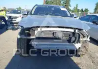2017 Jaguar F-PACE photo