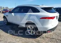 2017 Jaguar F-PACE photo