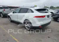 2017 Jaguar F-PACE photo