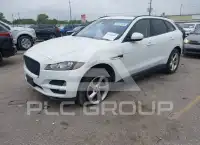 2017 Jaguar F-PACE photo