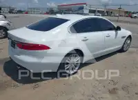 2017 Jaguar XF фото