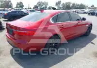 2017 Jaguar XF фото