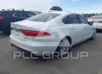 2017 Jaguar XF фото