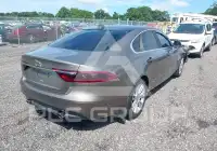 2017 Jaguar XF photo