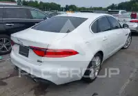 2017 Jaguar XF фото