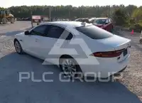 2017 Jaguar XF photo