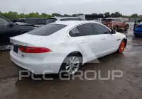 2017 Jaguar XF фото