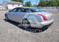 2017 Jaguar XJ photo