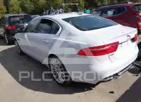 2017 Jaguar XE фото