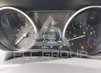 2017 Jaguar XE фото