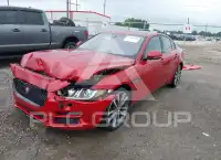 2017 Jaguar XE photo