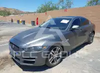 2017 Jaguar XE photo